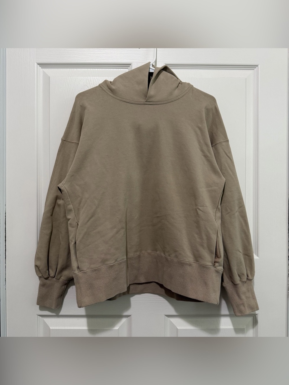 PUBLIC TOKYO Hoodie